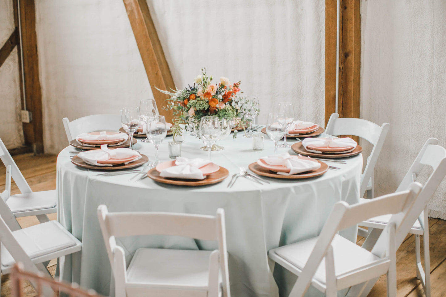 Round Banquet Tables (5 ft)